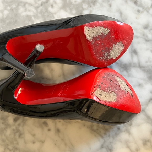 LOUBOUTINS SIZE 37 - Picture 3 of 5
